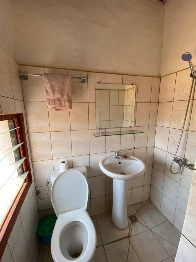 Lycee Picot De Cloriviere Dont Les Revenus Financent L'Education Des Eleves Apartment Антсирабе Екстериор снимка